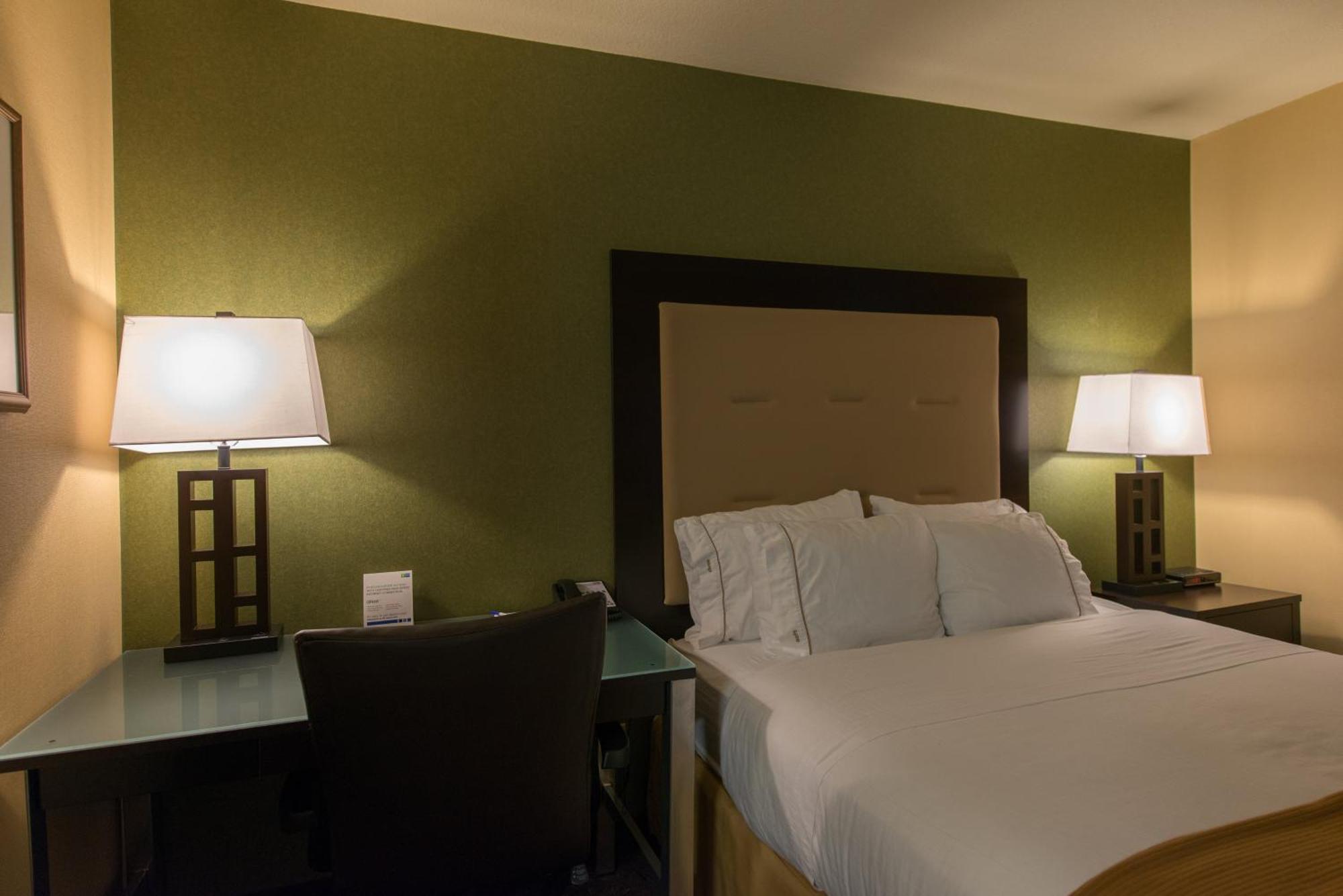 Holiday Inn Express Portland East - Columbia Gorge By Ihg Troutdale Exterior foto